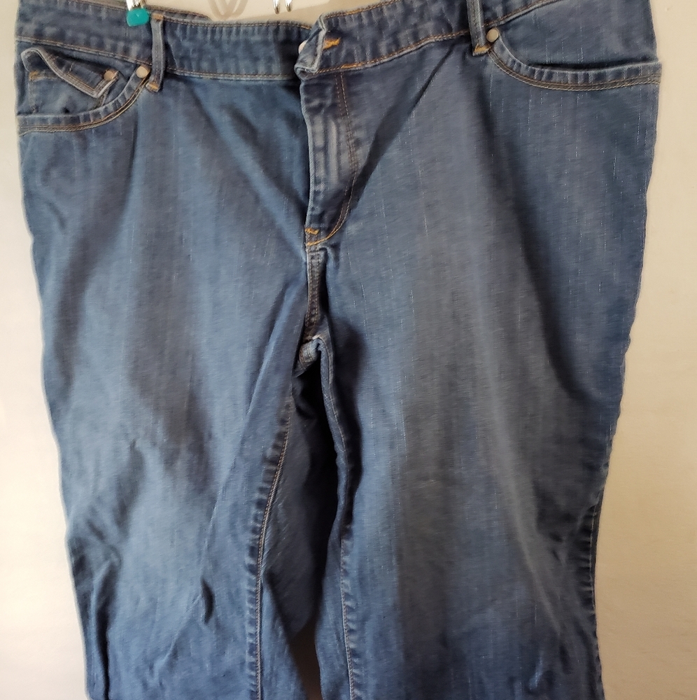 Old Navy womens sz 22 jean capri